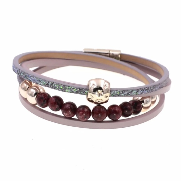 COPY - Rubber Bracelet with stones and gold accent magnetic clasp - Picture 1 of 3